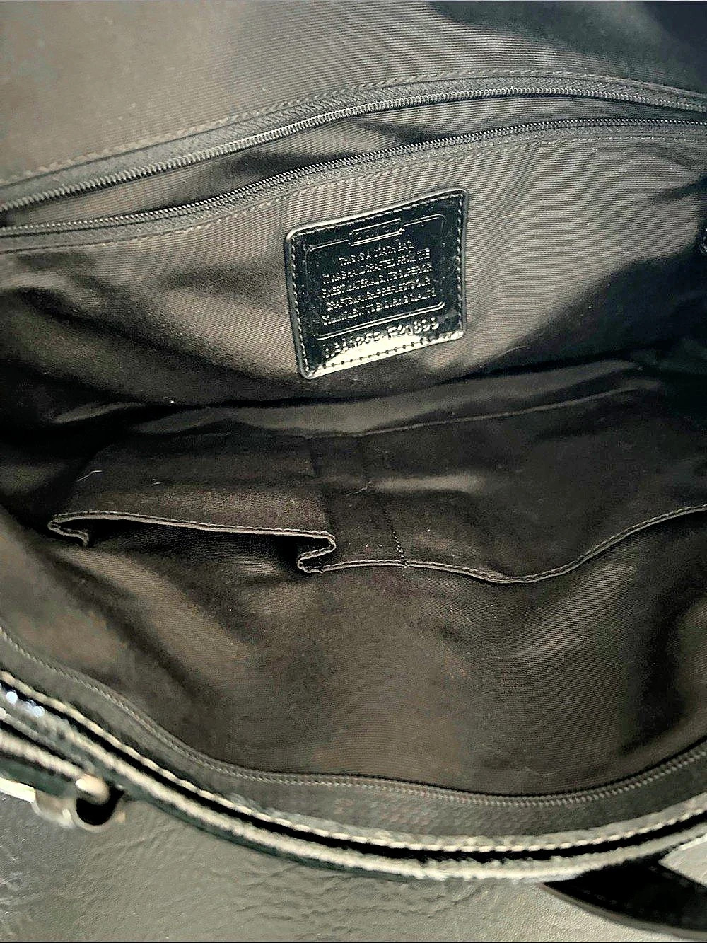 Coach Signature Stripe Pocket Tote Shoulder Bag in Black & Beige - Picture 4 of 4